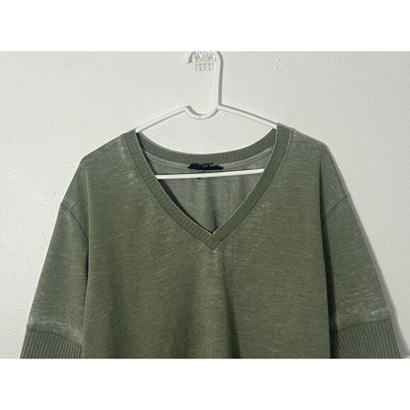 Jane And Delancey V Neck Green Short Sleeve Shirt Size XL Button Detail - Picture 2 of 14